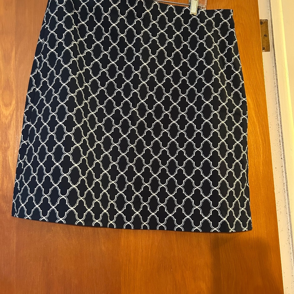 Ann Taylor Navy Blue Print Skirt